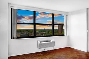 7004 Blvd E, Guttenberg, NJ 07093 - Photo 13