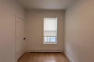 42 Thorne St, Jersey City, NJ 07307 - Photo 9