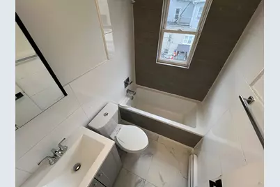 42 Thorne St #2, Jersey City, NJ 07307 - Photo 5