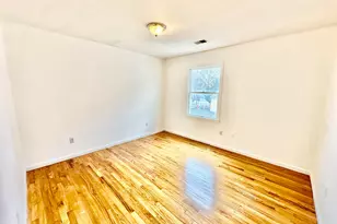 53 Williams Ave, Jersey City, NJ 07304 - Photo 5