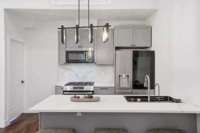 104 Glenwood Ave #104, Jersey City, NJ 07306 - Photo 9