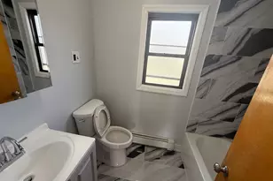 4 Sayles St, Jersey City, NJ 07305 - Photo 19