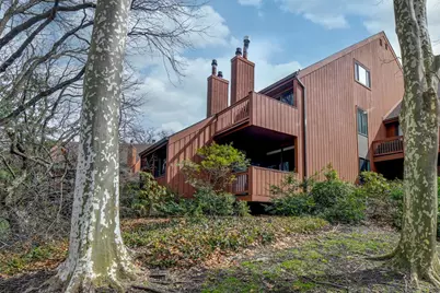 598 Sanderling Ct #598, Secaucus, NJ 07094 - Photo 5