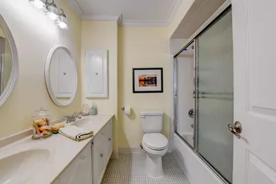 598 Sanderling Ct #598, Secaucus, NJ 07094 - Photo 11