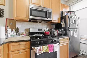 233 Summit Ave, Jersey City, NJ 07304 - Photo 11