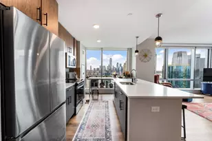 25 Christopher Columbus Dr, Jersey City, NJ 07302 - Photo 3