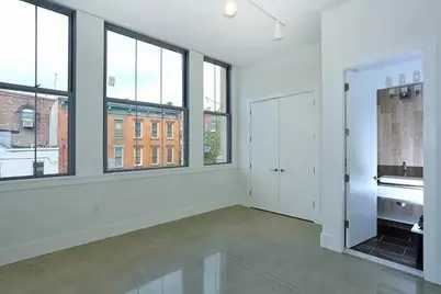 8 Erie St #203, Jersey City, NJ 07302 - Photo 5