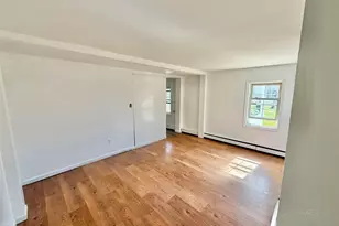 170 Main St, East Brunswick Township, NJ 08816 - Photo 9