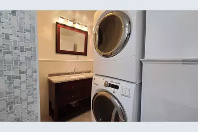 476 Gregory Ave #2, Weehawken, NJ 07086 - Photo 17