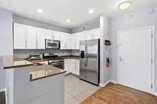 15 Freedom Way, Jersey City, NJ 07305 - Photo 11