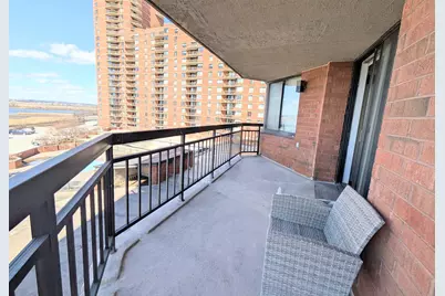 412 Harmon Cove Tower #412, Secaucus, NJ 07094 - Photo 19