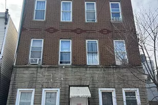 711 25th St, Union City, NJ 07087 - Photo 1