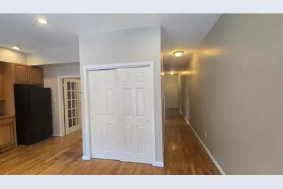 673 Bergen Ave #2D AKA 204, Jersey City, NJ 07304 - Photo 5