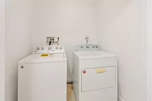 119 Abbie Ct, Guttenberg, NJ 07093 - Photo 15