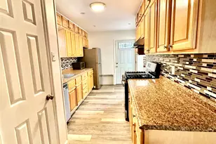 163 Jewett Ave, Jersey City, NJ 07304 - Photo 5