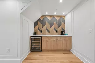 183 Zabriskie St, Jersey City, NJ 07307 - Photo 7