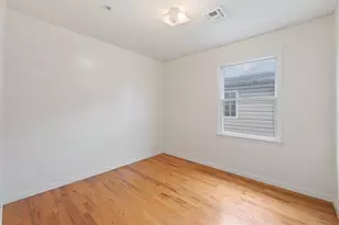 82 Tuers Ave, Jersey City, NJ 07306 - Photo 13