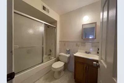 836 Broadway #3R, Bayonne, NJ 07002 - Photo 3