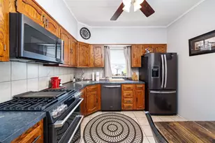 27 Reservoir Ave, Jersey City, NJ 07307 - Photo 5