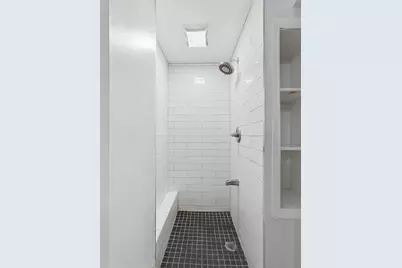 199 Freeman Ave, Jersey City, NJ 07306 - Photo 15