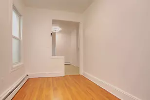 119 Zabriskie St, Jersey City, NJ 07307 - Photo 9