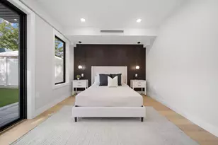 373 New York Ave, Jersey City, NJ 07307 - Photo 11