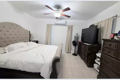 334 71st St, Guttenberg, NJ 07093 - Photo 9