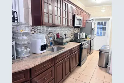 334 71st St, Guttenberg, NJ 07093 - Photo 5