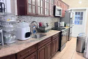 334 71st St, Guttenberg, NJ 07093 - Photo 5