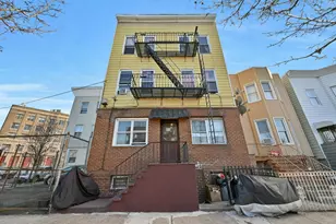 614 Kennedy Blvd, Union City, NJ 07087 - Photo 1