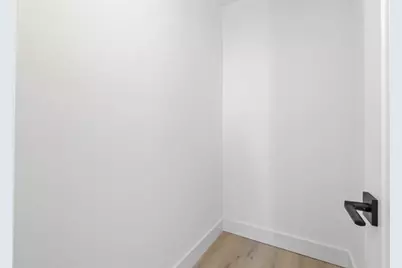 491 Broadway #202, Bayonne, NJ 07002 - Photo 11