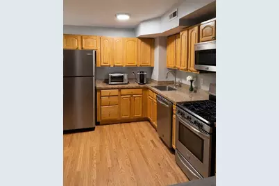711 Bloomfield St #2, Hoboken, NJ 07030 - Photo 3