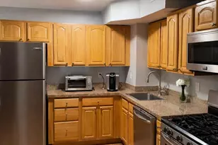 711 Bloomfield St, Hoboken, NJ 07030 - Photo 3