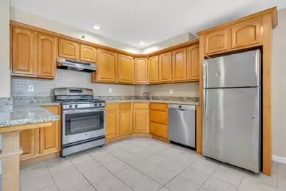 179 Newark Ave, Jersey City, NJ 07302 - Photo 5