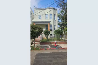 17 Bayside Pl, Jersey City, NJ 07305 - Photo 1