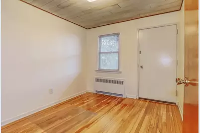 173 Cambridge Ave, Jersey City, NJ 07307 - Photo 19