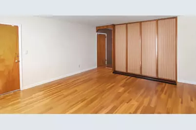 173 Cambridge Ave, Jersey City, NJ 07307 - Photo 17