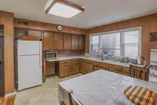 173 Cambridge Ave, Jersey City, NJ 07307 - Photo 13
