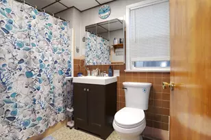 173 Cambridge Ave, Jersey City, NJ 07307 - Photo 21