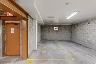 401 Bergenline Ave, Union City, NJ 07047 - Photo 31