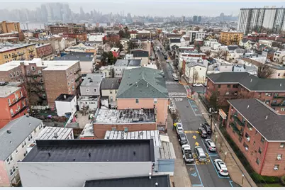 401 Bergenline Ave #15, Union City, NJ 07047 - Photo 35