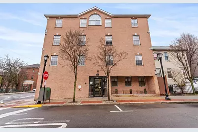 401 Bergenline Ave #15, Union City, NJ 07047 - Photo 3
