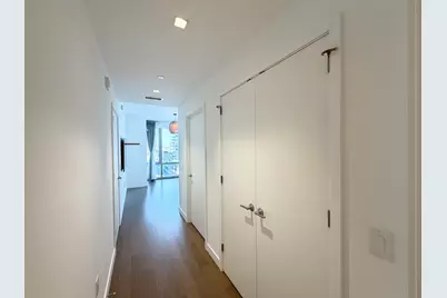 75 Park Lane South #804, Jersey City, NJ 07310 - Photo 11