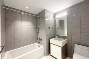 75 Park Ln S, Jersey City, NJ 07310 - Photo 17