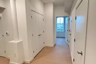 141 Christopher Columbus Dr, Jersey City, NJ 07302 - Photo 11