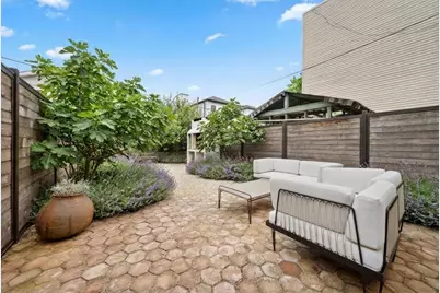 16A Paterson St, Jersey City, NJ 07307 - Photo 19