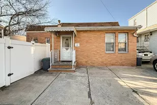 121 Fowler Ave, Jersey City, NJ 07305 - Photo 13