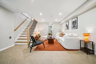 366 7th St, Jersey City, NJ 07302 - Photo 11