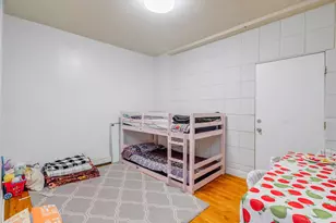 77 Wallis Ave, Jersey City, NJ 07306 - Photo 5