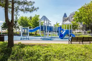 111 Shearwater Ct E, Jersey City, NJ 07305 - Photo 31